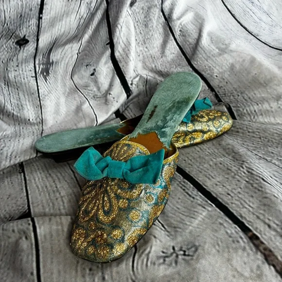 Vintage Ornate Brocade Bow Low Heel House Jacquard Slippers Gold Teal AS IS 10.5 - Picture 8 of 8